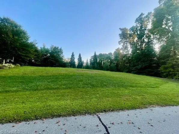 131 Widows Walk Ct #36-37, Stokesdale, NC 27357