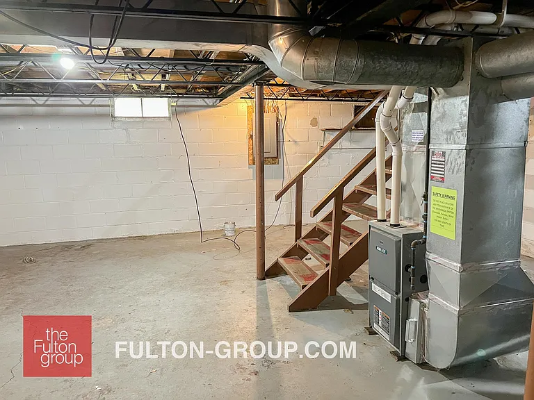 905 Veto St NW — Photo 17