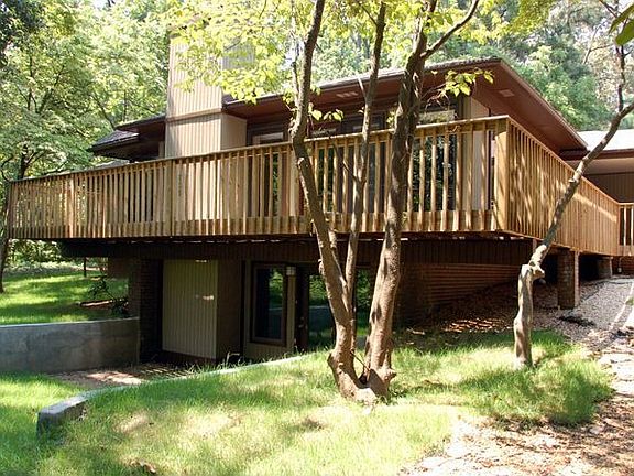 Side Exterior