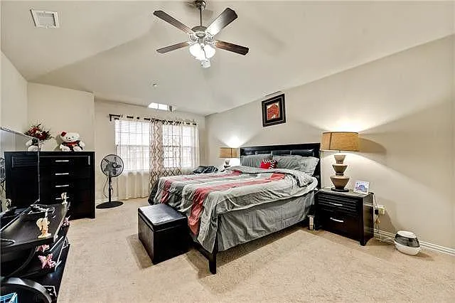 4651 Penelope Ln — Photo 12