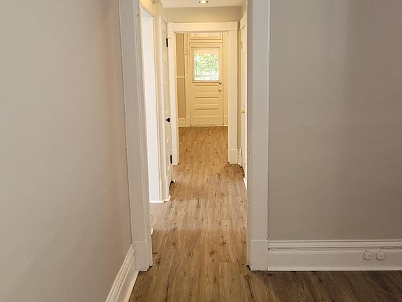 5th image of 6443 Idaho Ave Floor 2