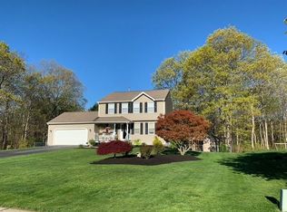 38 Ginger Trl, Coventry, RI 02816