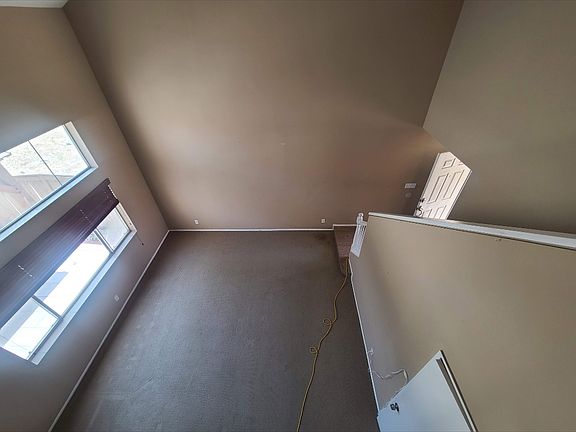 5th image of 853 Honey Grove Way