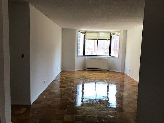 3rd image of 429 E 52nd St APT 28J