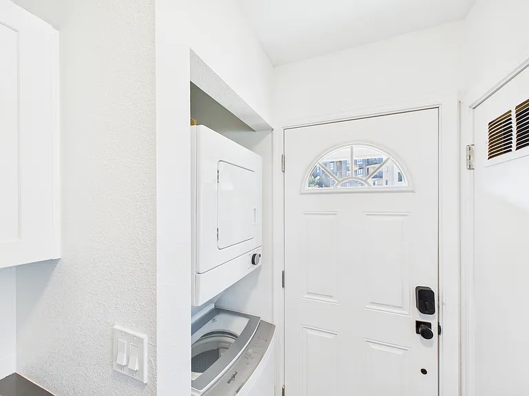 4625 N 73rd St #1001 — Photo 15