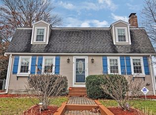 1 Settlers Hill Rd, Attleboro, MA 02703