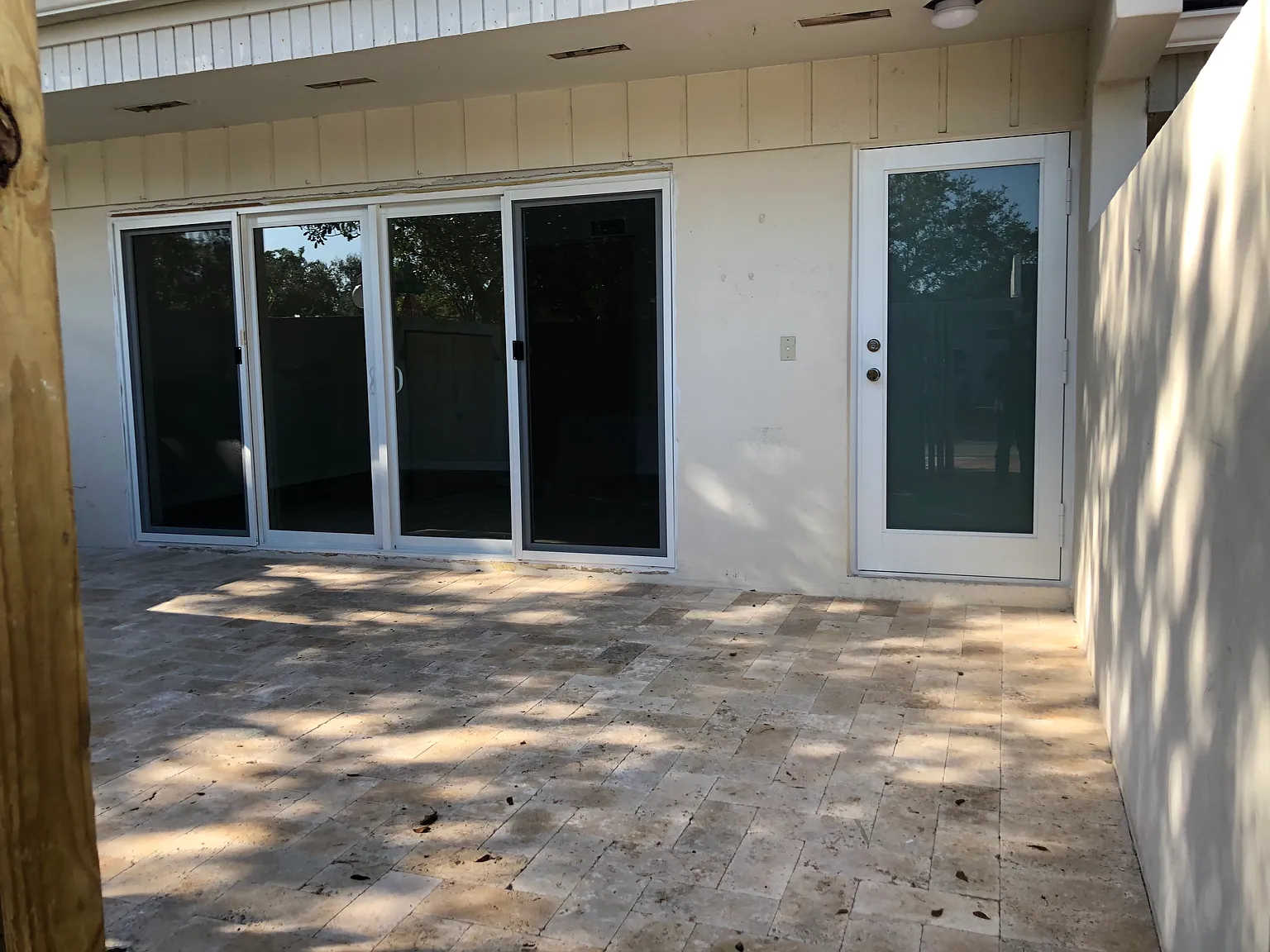 3 bed, 1408 sqft, $3,400 — Photo 1