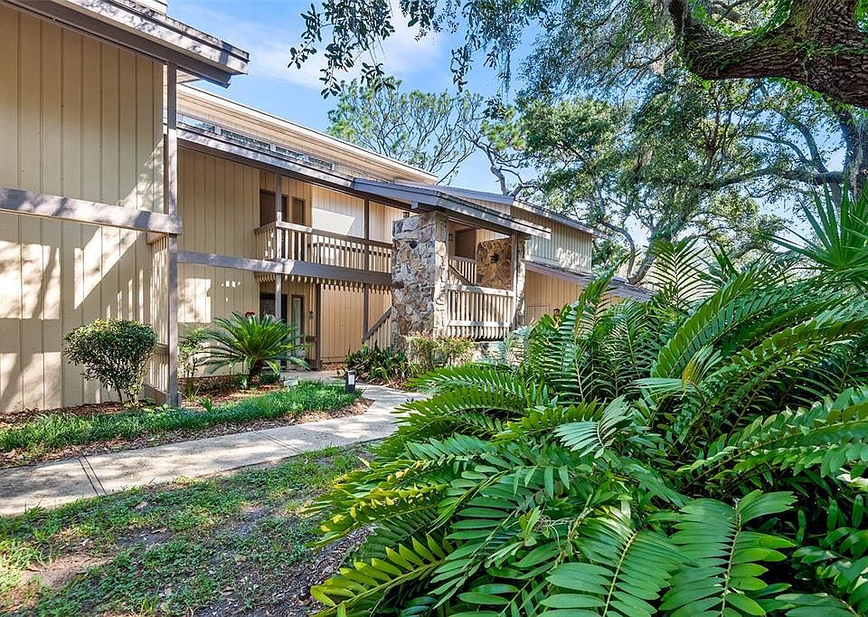 1st image of 4118 ABBEY COURT