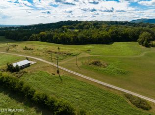 McKinney Rd, Mascot, TN 37806