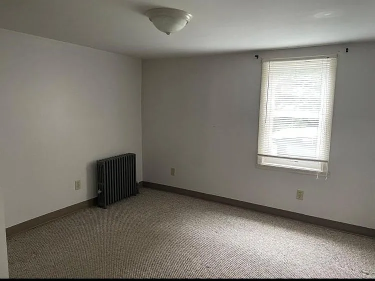 10 Pine St — Photo 8