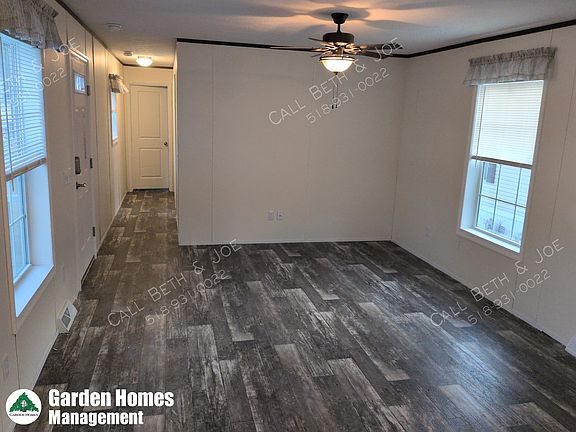 3rd image of 55 Beverly Ln