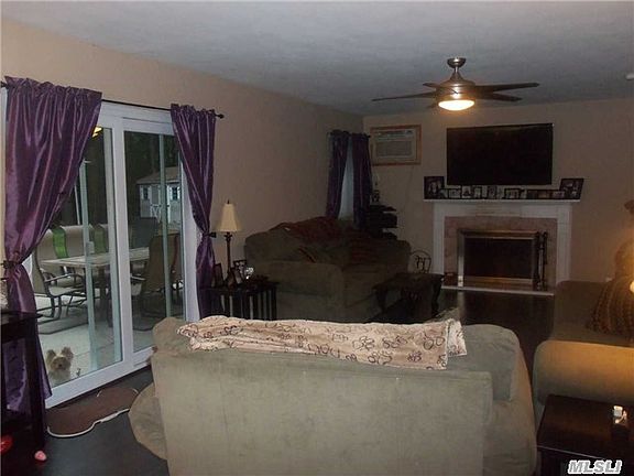 2nd image of 2 Rosemary Ct