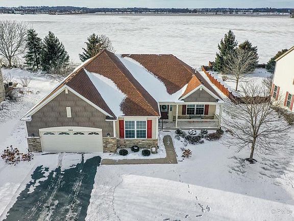2nd image of 960 Bennett Dr
