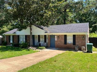 4260 Windermere Rd, Memphis, TN 38128