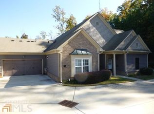 105 Glens Dr, Woodstock, GA 30188