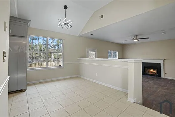 3 bed, 1683 sqft, $2,250 — Photo 3