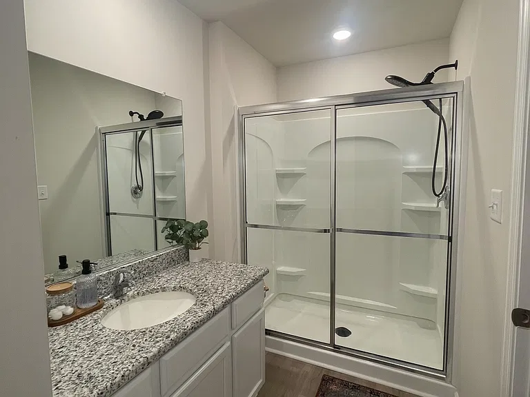 1517 Auckland Ct — Photo 6