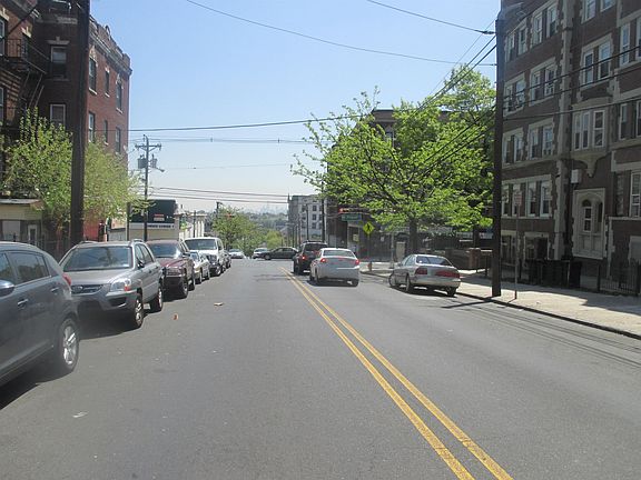 5th image of 94-96 2nd Ave