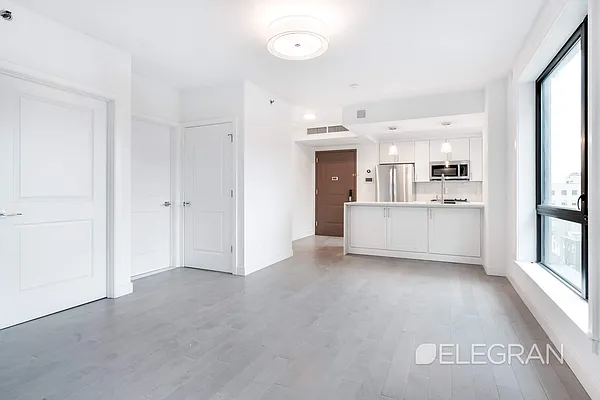 Rented by (Legacy) Elegran | media 8