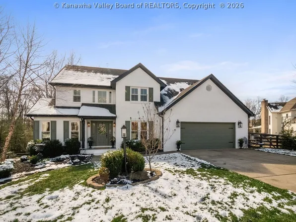 4 Greenbrier Ave, Hurricane, WV 25526