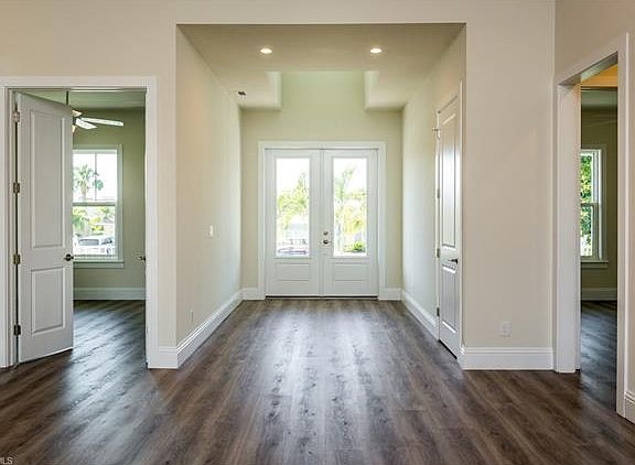 4th image of 27211 Barefoot Ln