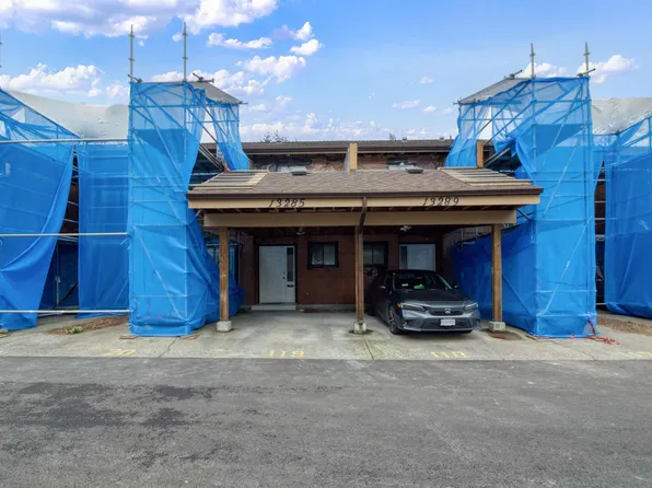 13289 71b Ave, Surrey, BC V3W 7Z5