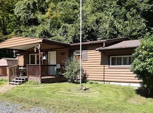 1346 Elk Grove Rd, Benton, PA 17814