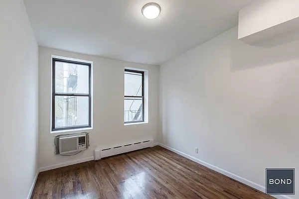 Rented by Bond New York | media 16