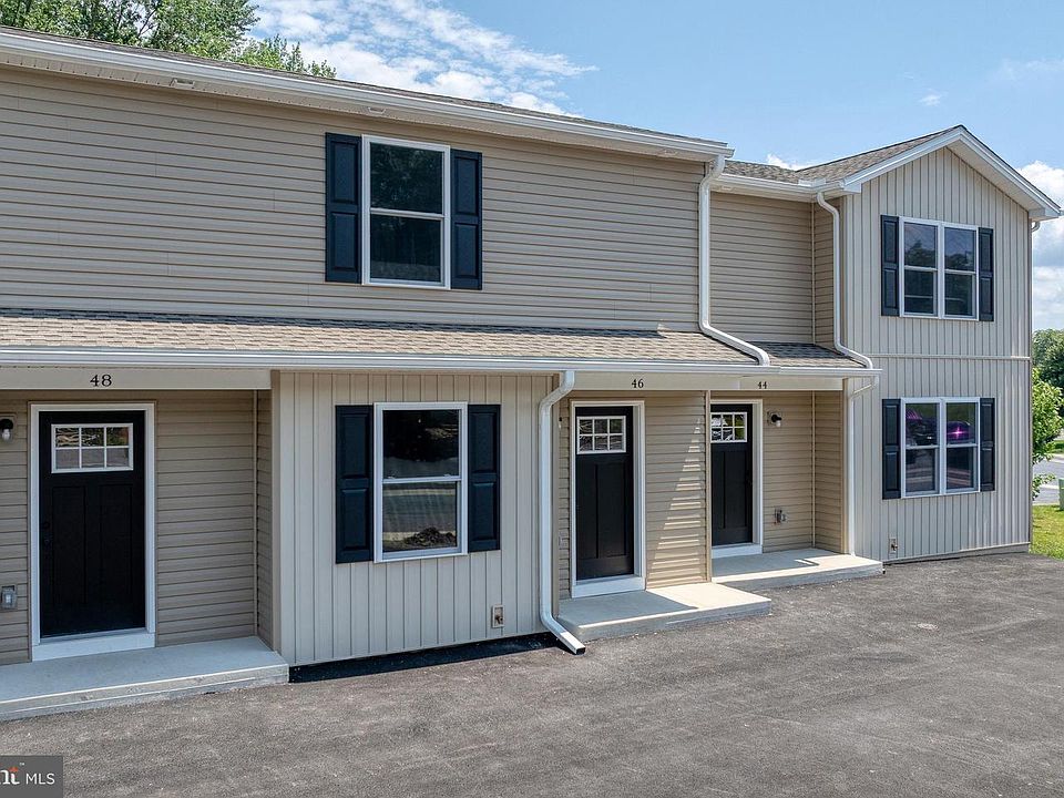 1st image of 46 Petersburg Ln
