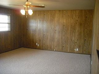 2nd image of 918 35th St