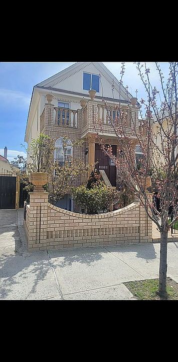 1st image of 3816 Cypress Ave