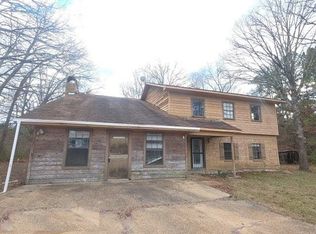 1135 Barron Rd, Keithville, LA 71047