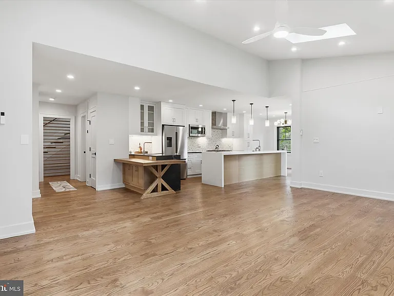 5921 Chesterbrook Rd — Photo 25