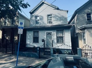 139 4th Ave, Newark, NJ 07104