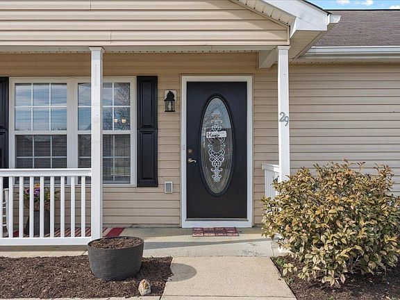 5th image of 29 Clayton Ct