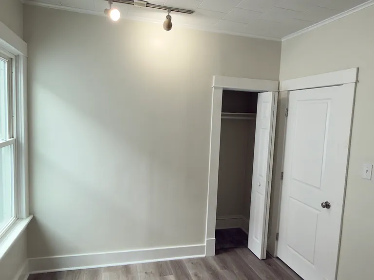 28 Glenwood Rd #2 — Photo 6