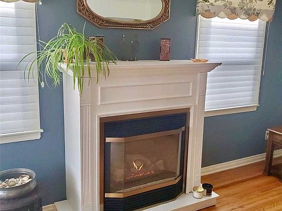3rd image of 460 Lincoln Pl