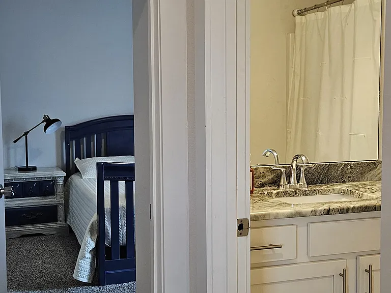 12514 Windsor Dr — Photo 16
