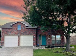 417 Fireberry Dr, Fate, TX 75087