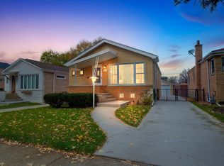 (Undisclosed Address), Evergreen Park, IL 60805