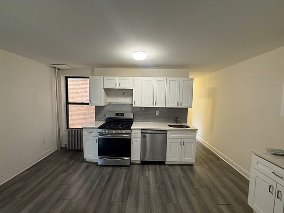 2nd image of 108 Bright St #B