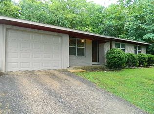 364 N Assembly Dr, Fayetteville, AR 72701