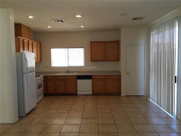 4th image of 7372 Scottish Castle Ave #0