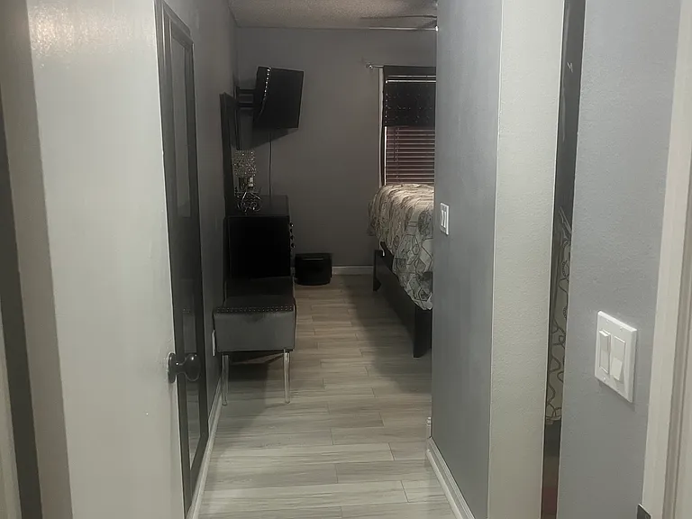 2115 Shadypoint Ln — Photo 18