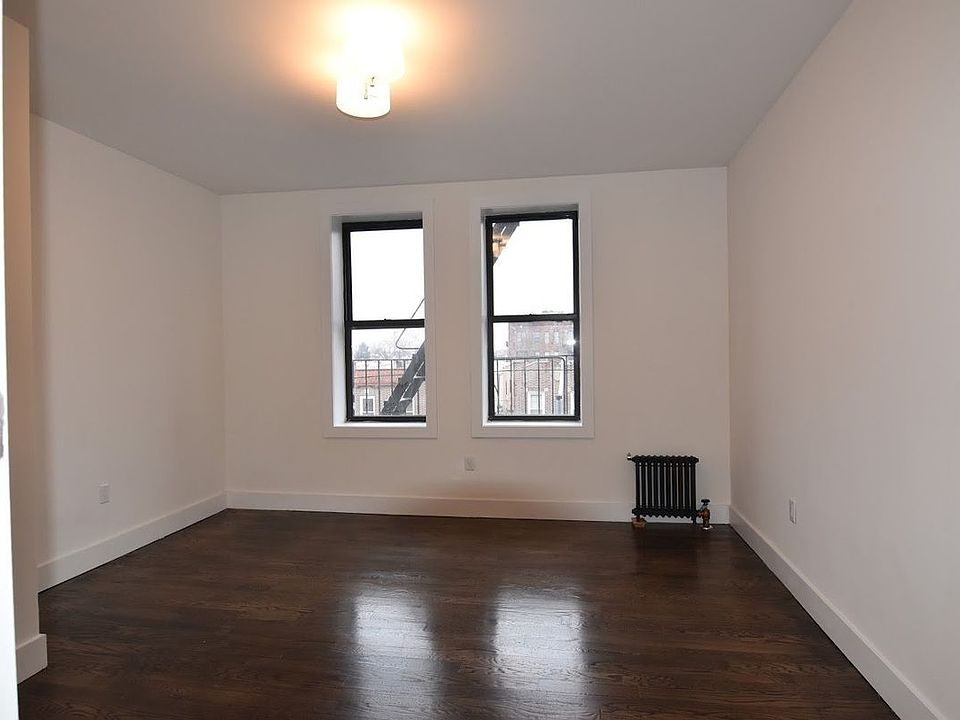 2nd image of 2525 Beverley Rd APT 2B