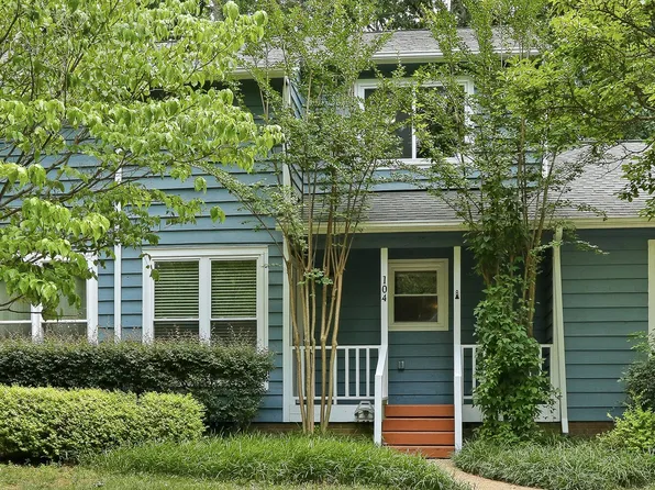 104 Applecross Dr, Cary, NC 27511