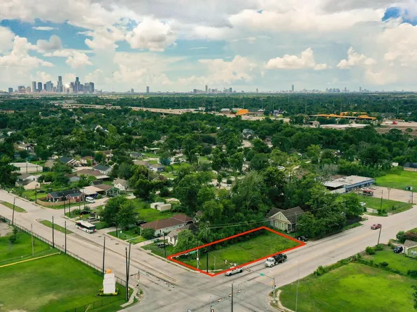 7631 Hirsch Rd, Houston, TX 77016