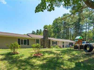 40 Nipmuc Trl, West Greenwich, RI, 02817