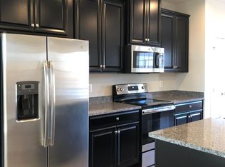 11358 Willow Green Cir, Manassas, VA 20109