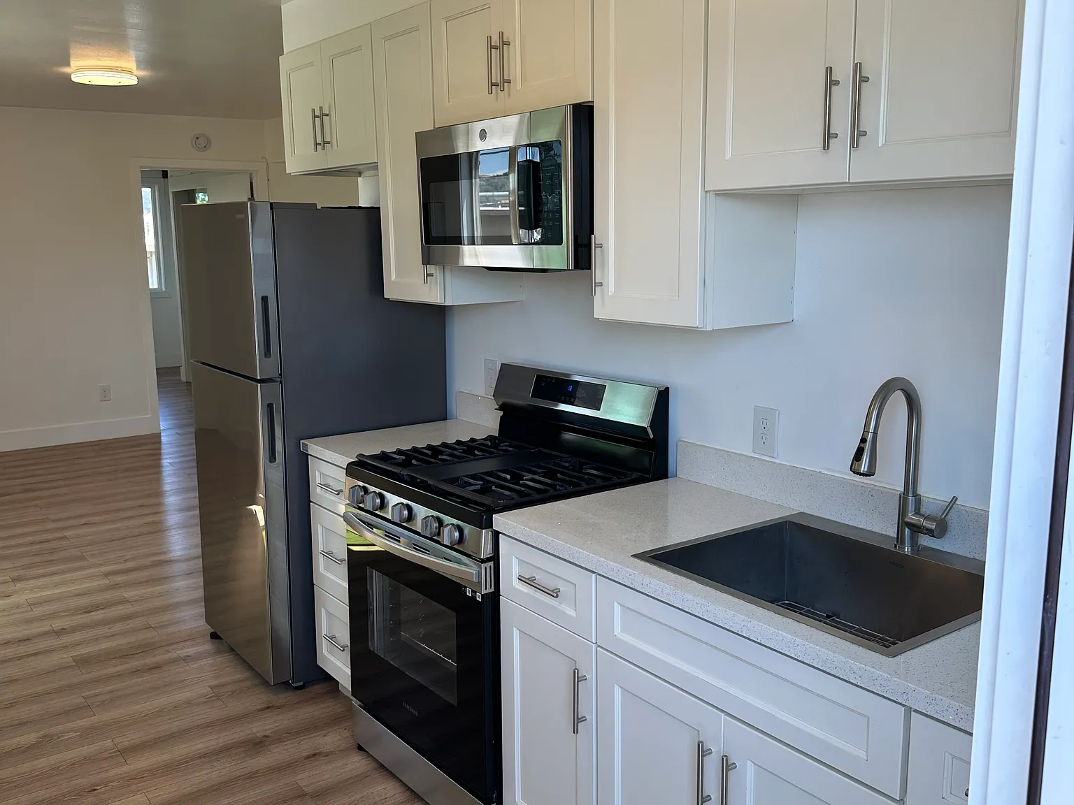 1 bed, 789 sqft, $2,399 — Photo 1